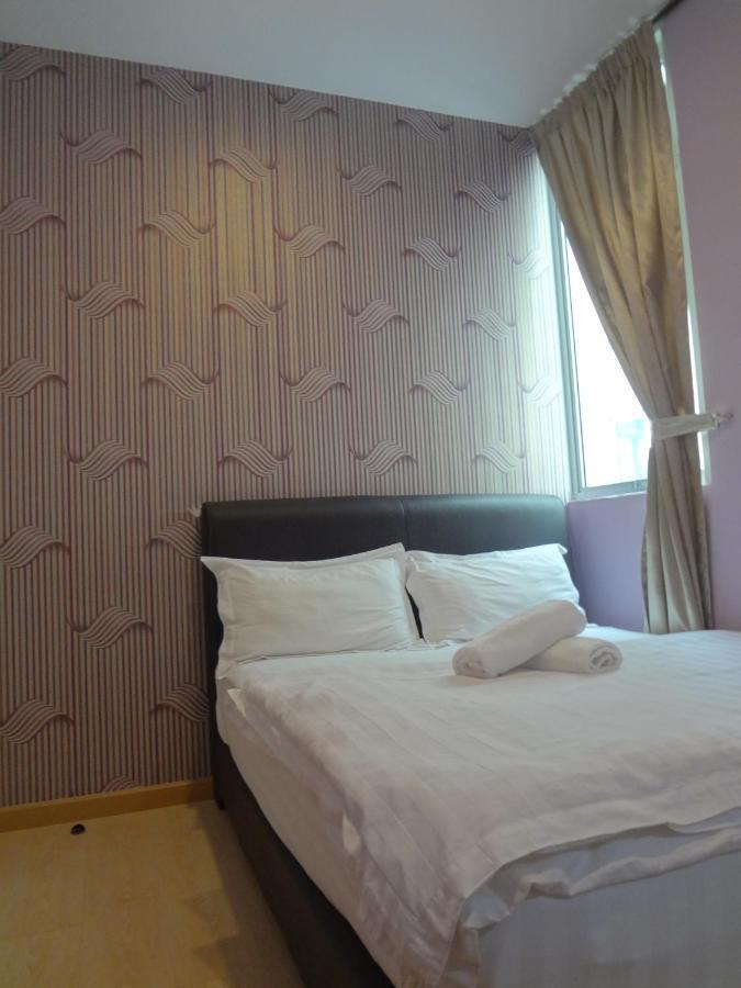 Comma Hotel Bandar Saujana Putra Zewnętrze zdjęcie