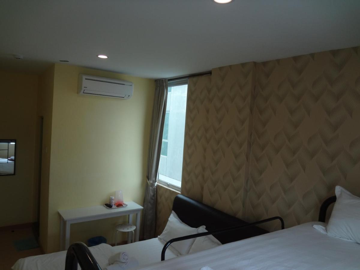 Comma Hotel Bandar Saujana Putra Zewnętrze zdjęcie