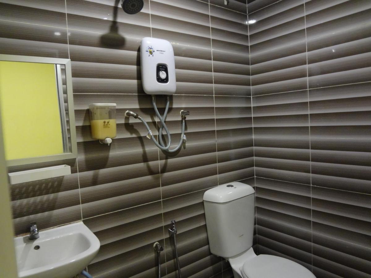 Comma Hotel Bandar Saujana Putra Zewnętrze zdjęcie