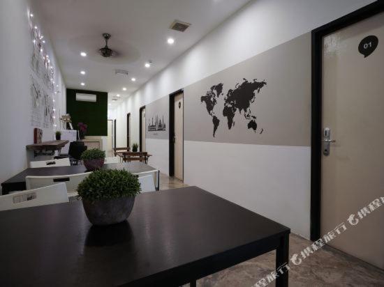 Comma Hotel Bandar Saujana Putra Zewnętrze zdjęcie