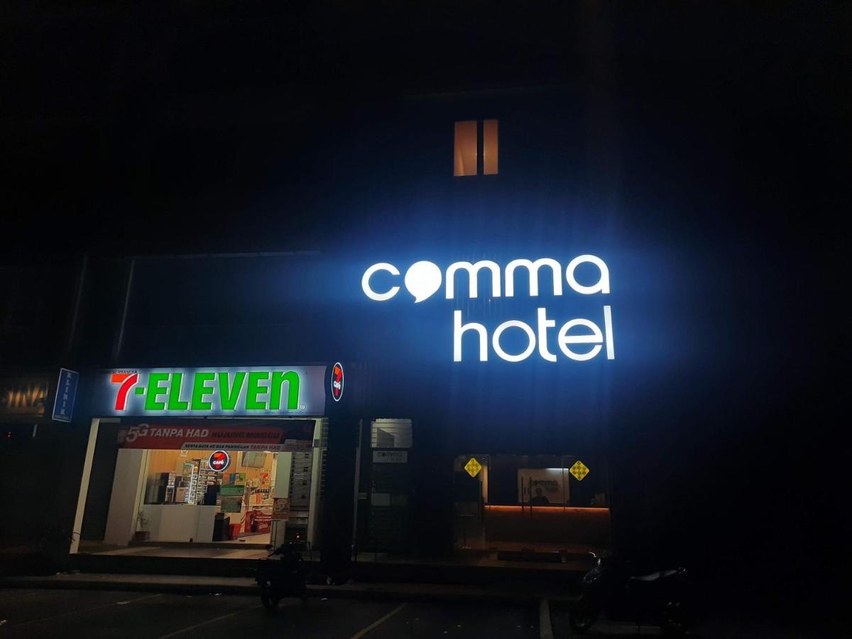 Comma Hotel Bandar Saujana Putra Zewnętrze zdjęcie
