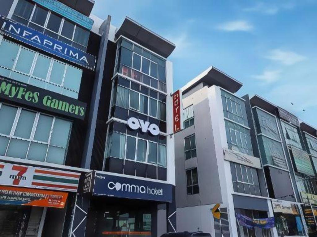 Comma Hotel Bandar Saujana Putra Zewnętrze zdjęcie