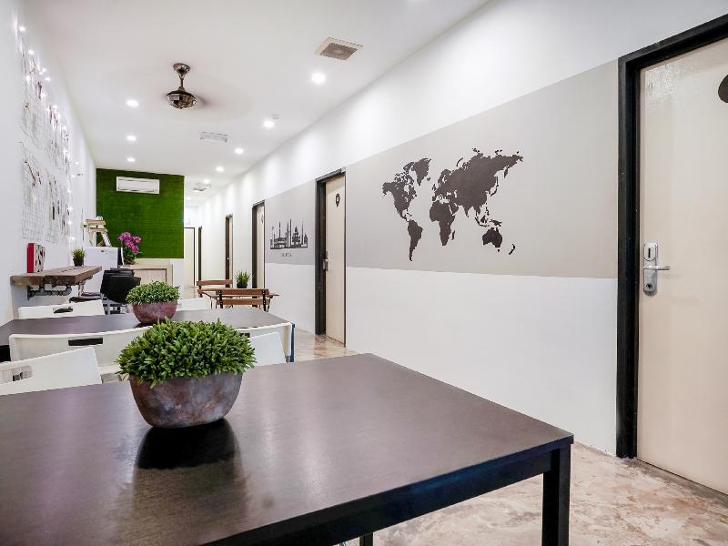 Comma Hotel Bandar Saujana Putra Zewnętrze zdjęcie