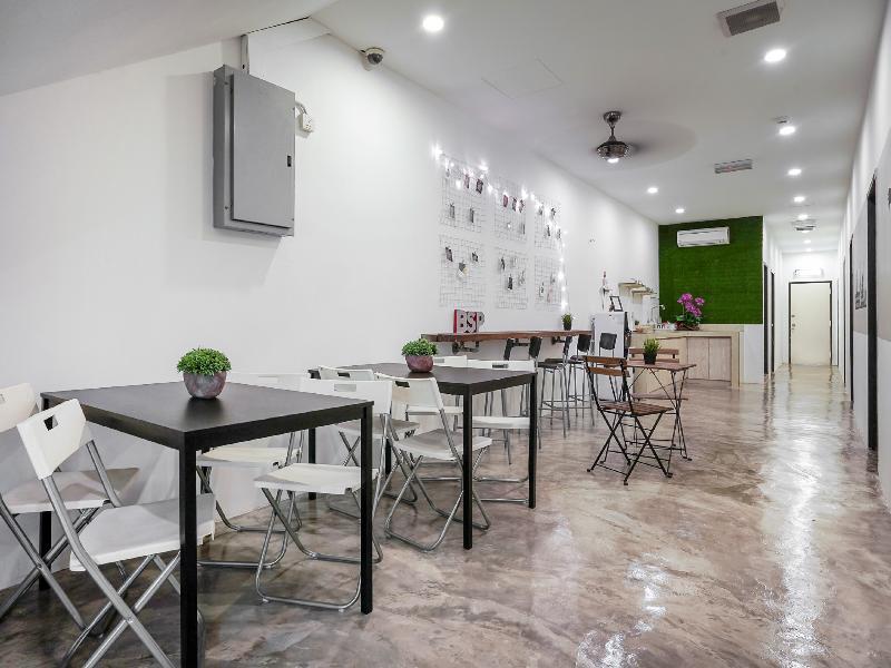 Comma Hotel Bandar Saujana Putra Zewnętrze zdjęcie